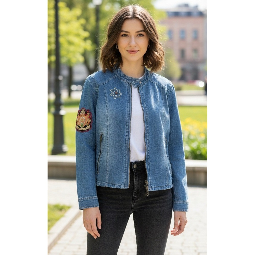 Baccini Denim Jean Jacket Women's‎ L Blue Wash Sun Moon Embroidered Y2K Festival